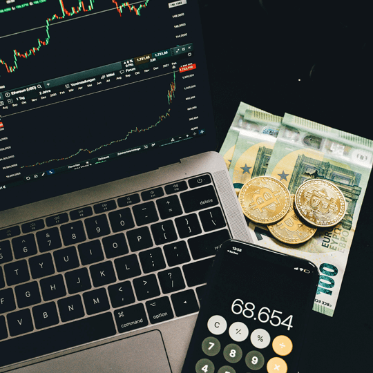 Fortis Fundrelix - Team of Cryptocurrency Experts